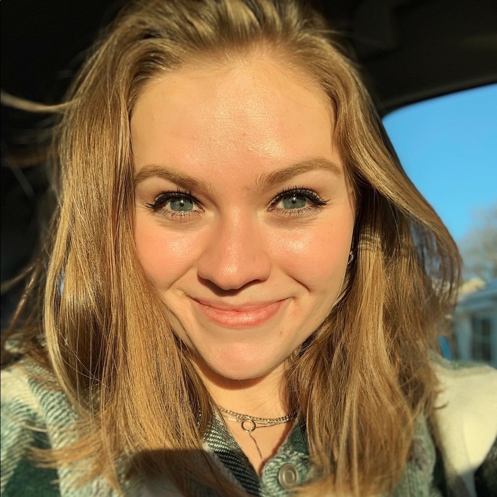 Meet your Posher, Shelbie